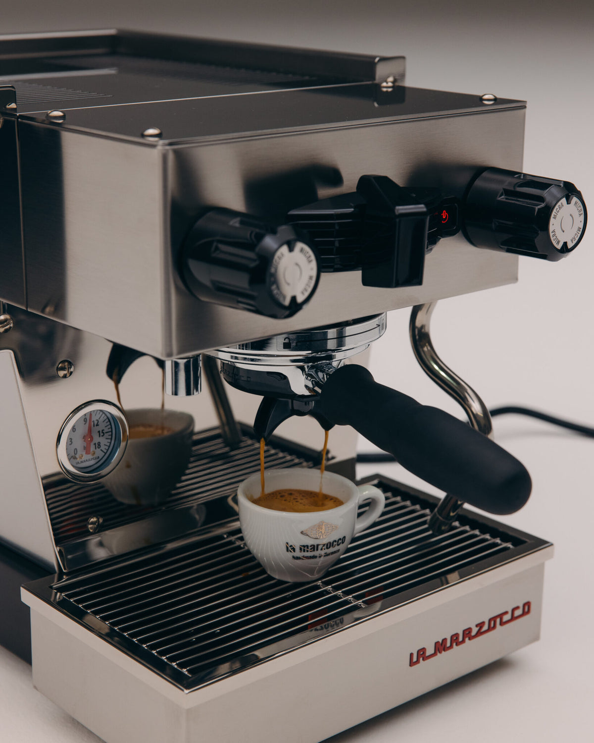 La Marzocco Micra 110V (metal cepillado)